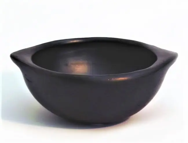 Traditional soup bowl